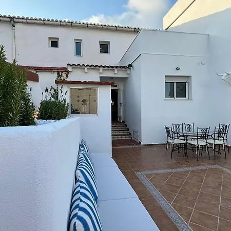Fishermen House With Private Mooring Holiday home
