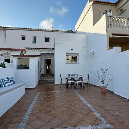Fishermen House With Private Mooring Playa de Gandia